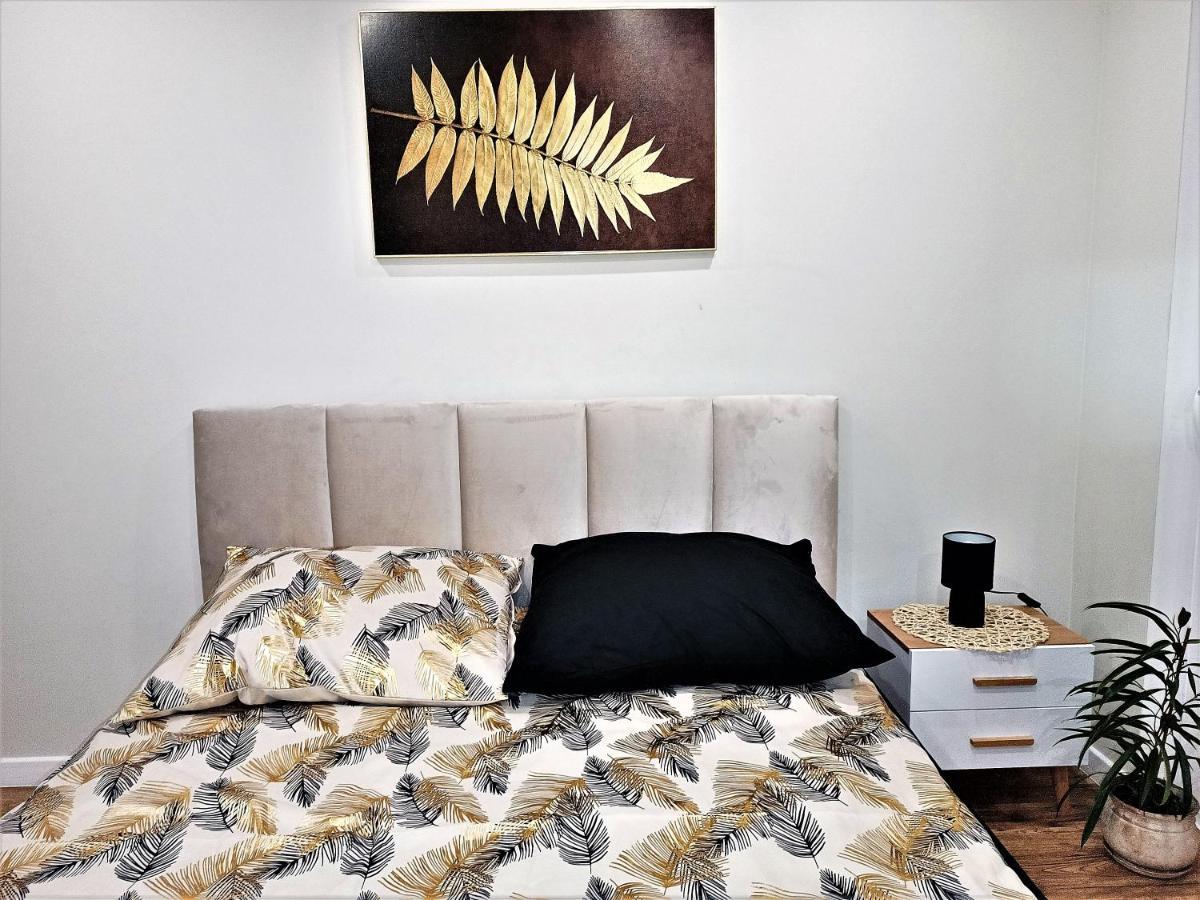 Apartament Przy Kopalni Srebra Тарновске-Гуры Экстерьер фото