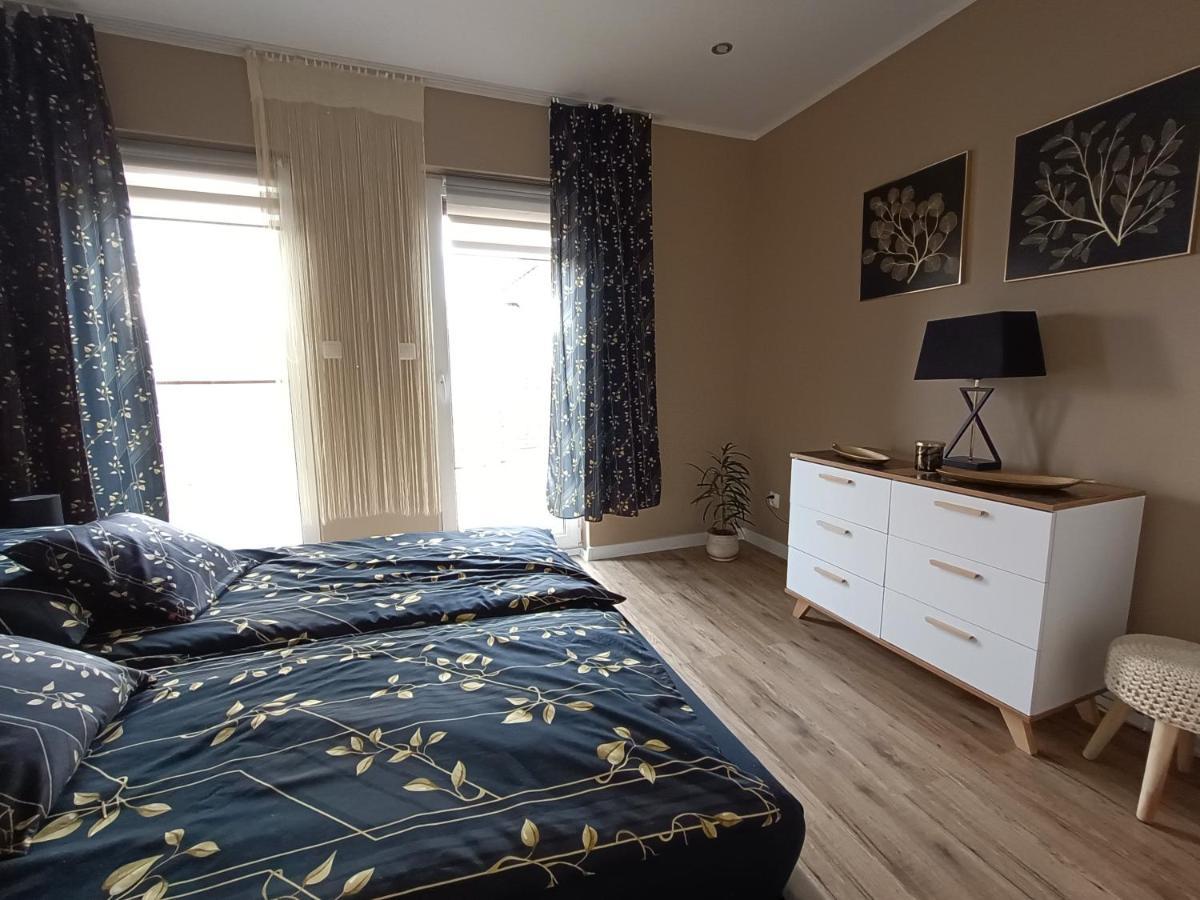 Apartament Przy Kopalni Srebra Тарновске-Гуры Экстерьер фото